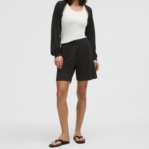 New Lululemon Be Calm mid rose bermuda short size large - Picture 10 of 10